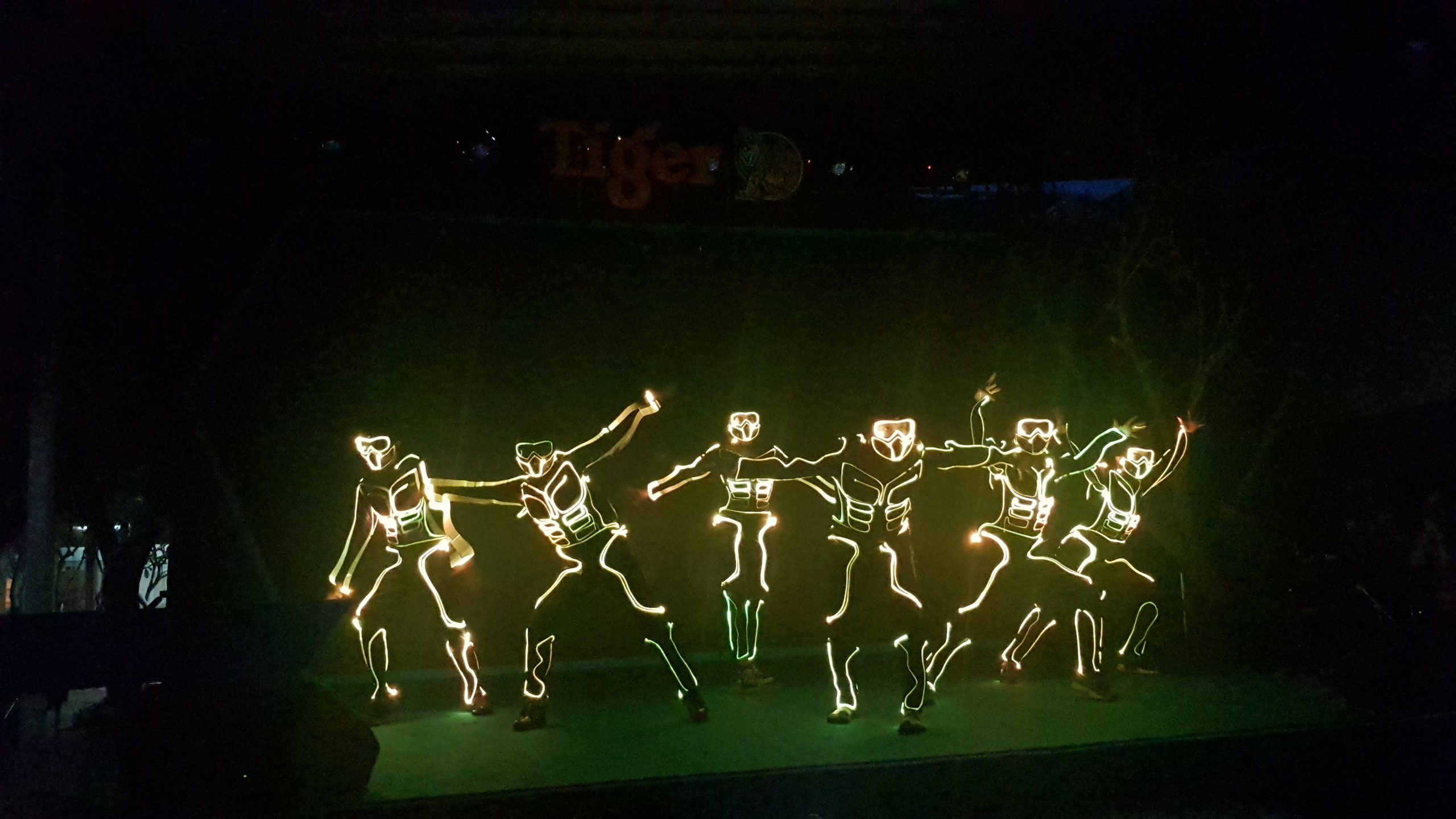 Viet Green Media, Cho thuê nhóm nhảy Led tại Tiền Giang , cho thuê nhóm nhảy đèn Led tại Tiền Giang , Sự Kiện Xanh